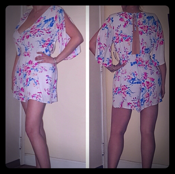 NWT Romantic Floral Romper - Picture 1 of 8